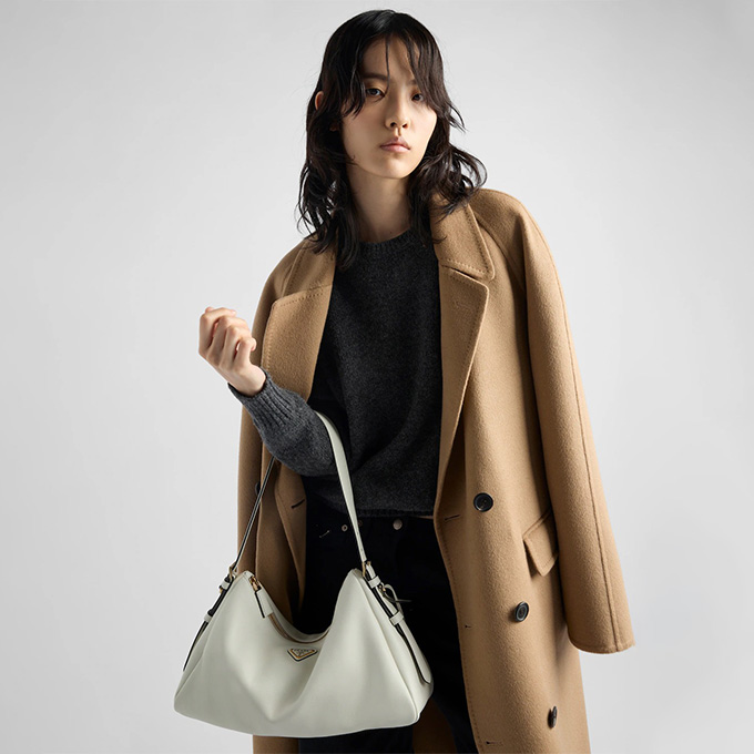 prada aimee large grained calfskin hobo shoulder bag #bc228